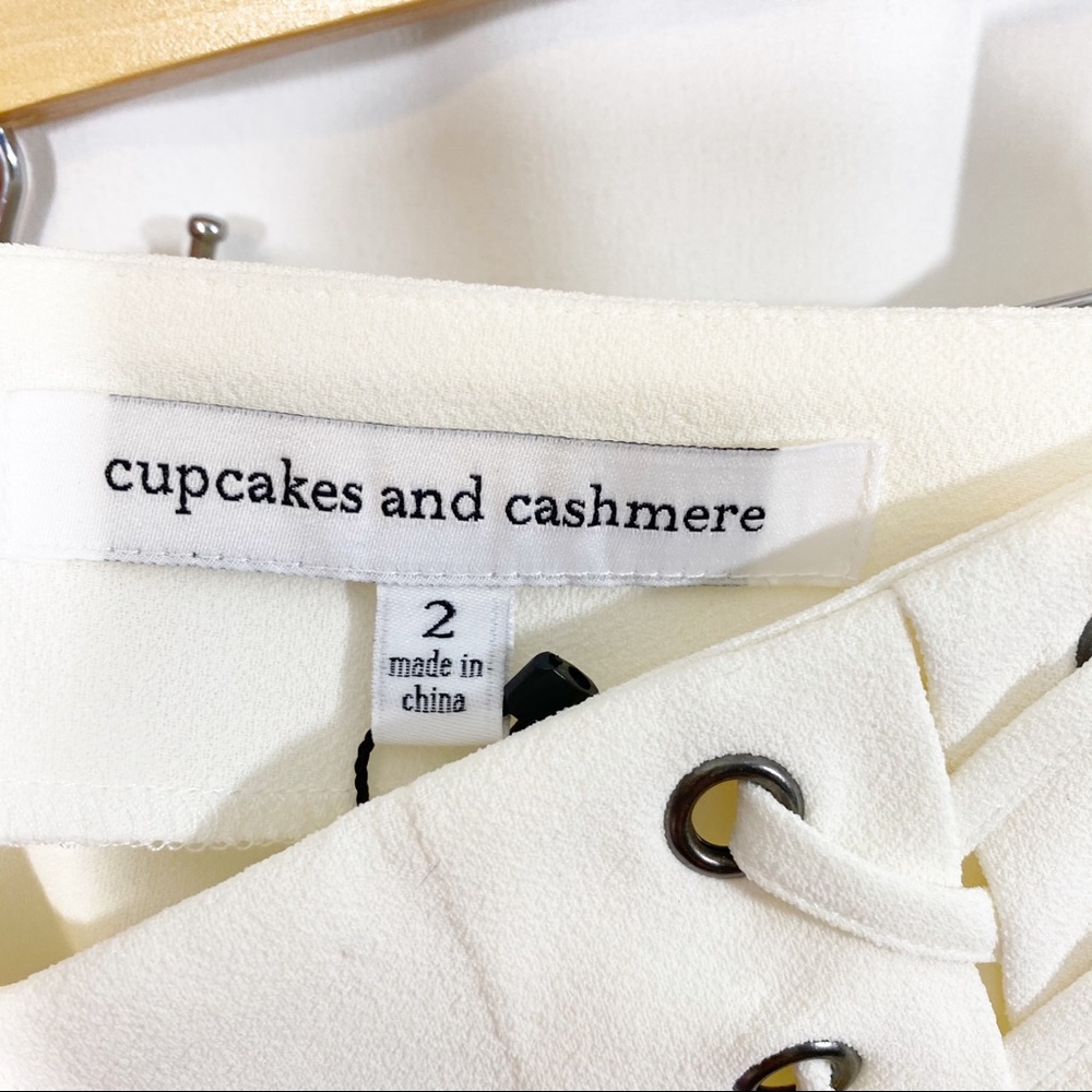 NEW Cupcakes and Cashmere Rummer Lace Up Shorts - Picture 9 of 12